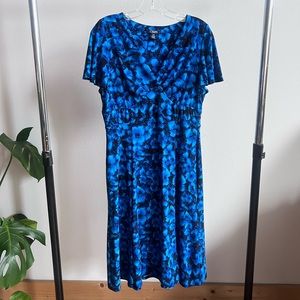 CHAPS Blue Floral Dress